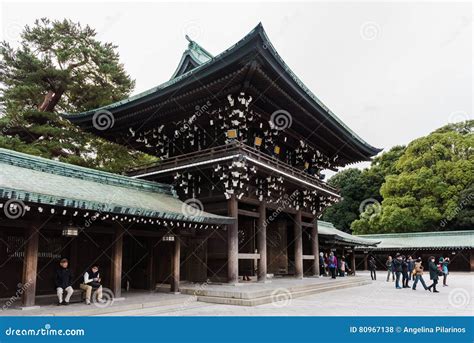  Die Jingu-Tempel: Eine Reise durch Geschichte und Mystik in Nanchong!